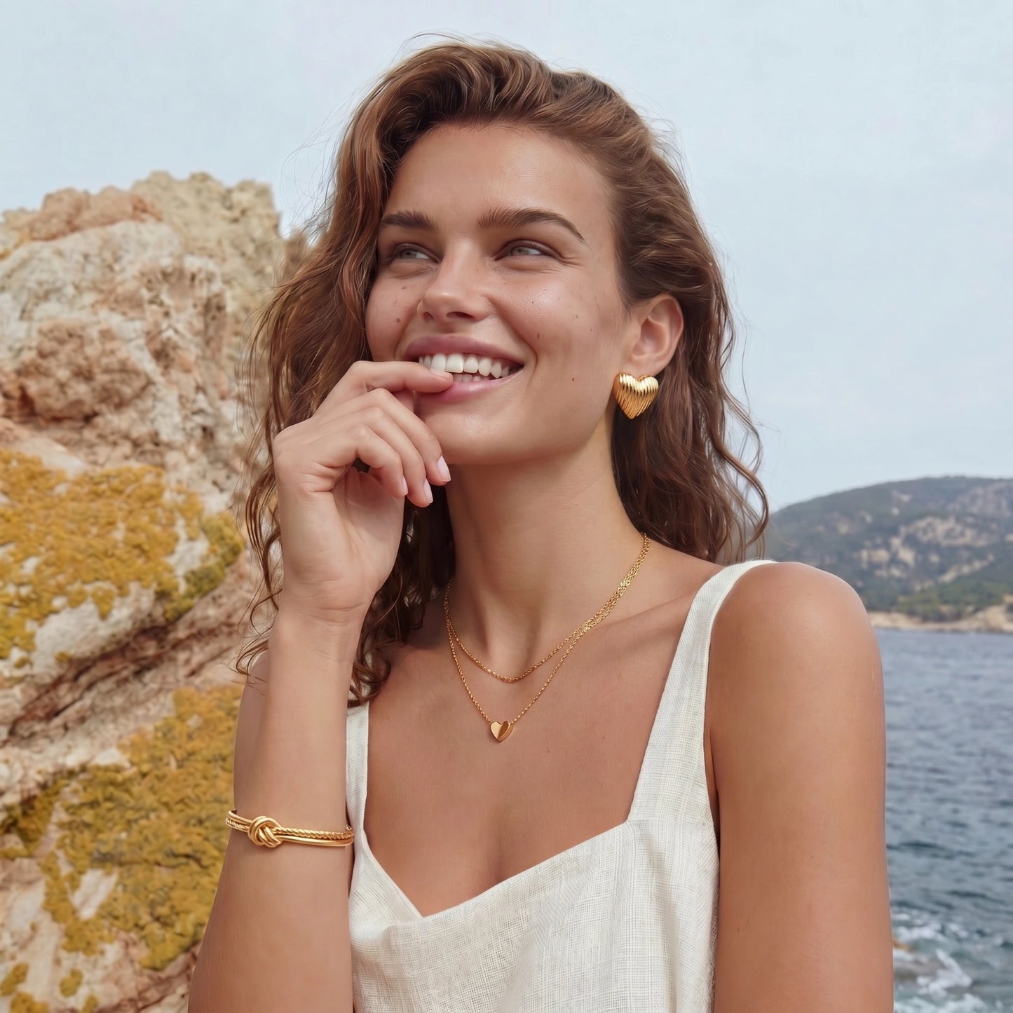 Golden Knot Cuff | Fayvora